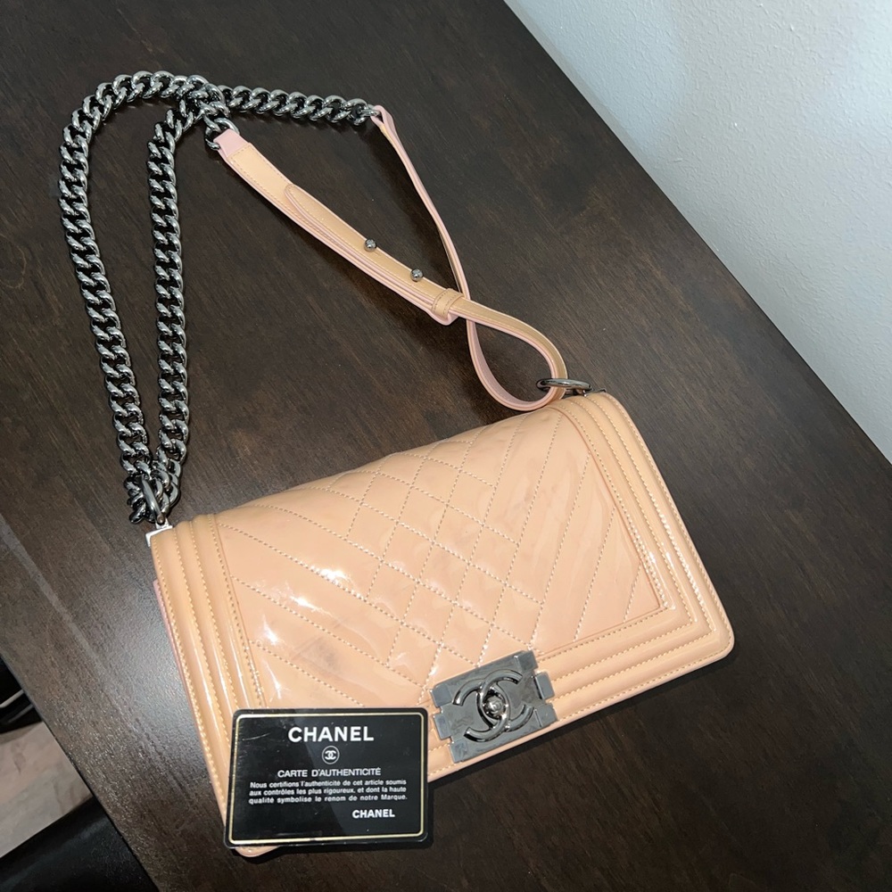Chanel Boy Bag %100 Auth